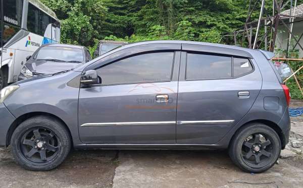 DAIHATSU AYLA 1.0 X