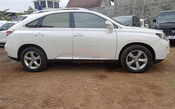 LEXUS RX 270