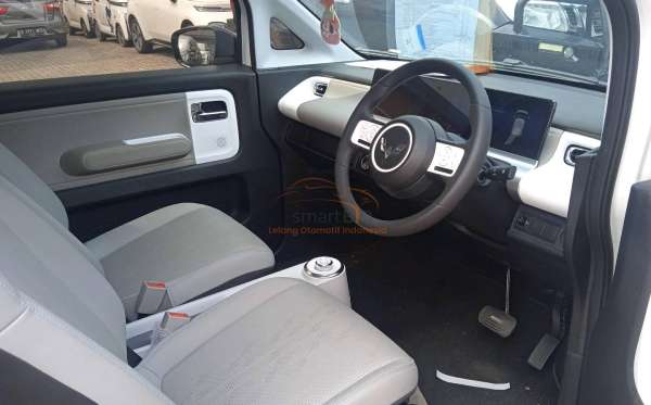 WULING AIR EV