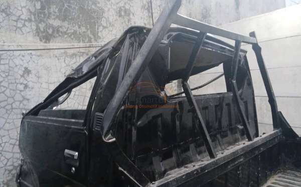 MITSUBISHI  L 300 L300 PU FB-R (4X2)