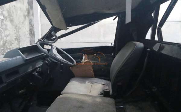 MITSUBISHI  L 300 L300 PU FB-R (4X2)