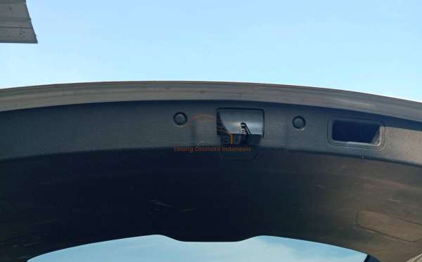 WULING CORTEZ 1.5 LUX