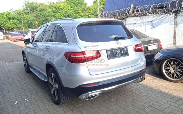 MERCEDES BENZ GLC 250