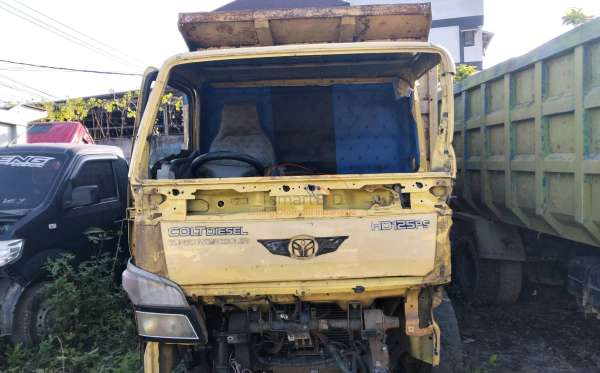 MITSUBISHI  FE  75 SHDX