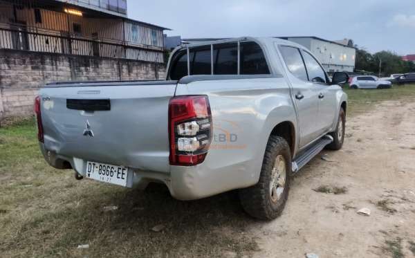 MITSUBISHI DC GLS 4X4