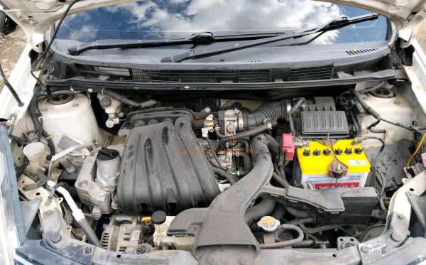 NISSAN GRAND LIVINA XV