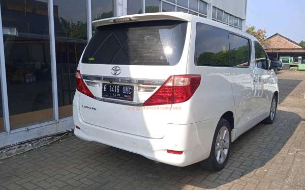 TOYOTA ALPHARD 2.4 X
