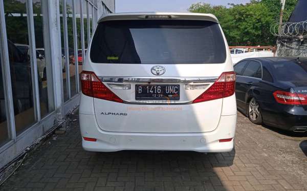 TOYOTA ALPHARD 2.4 X