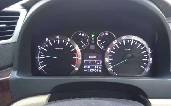 TOYOTA ALPHARD 2.4 X