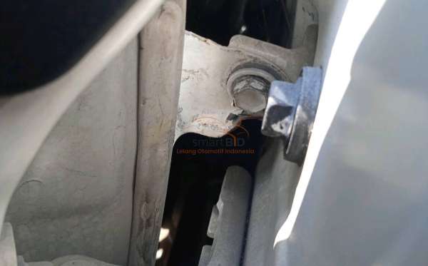 TOYOTA VOXY 2.0 AT