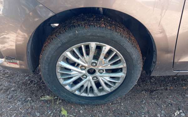 SUZUKI ERTIGA