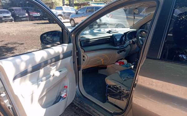SUZUKI ERTIGA