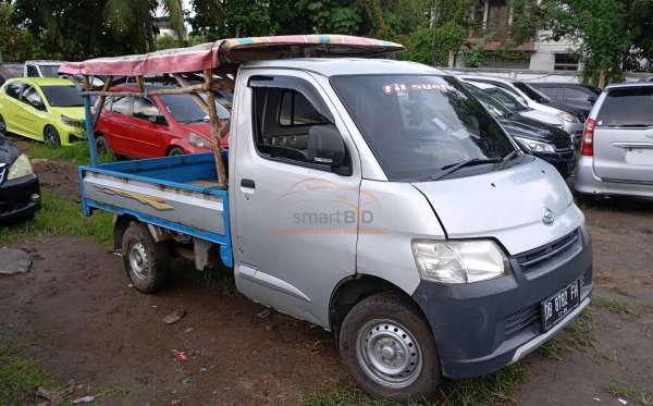 DAIHATSU GRAN MAX