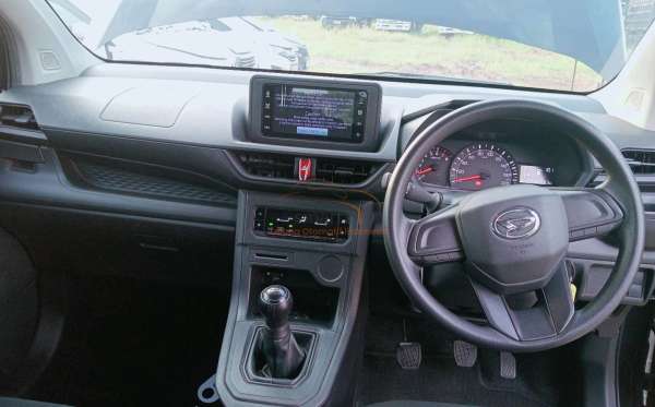 DAIHATSU XENIA X