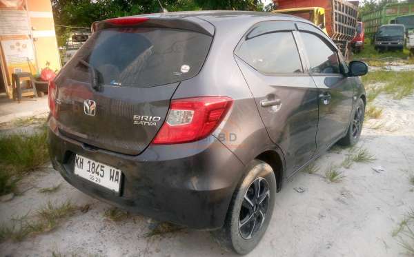 HONDA BRIO SATYA E