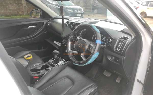 HYUNDAI CRETA PRIME AT