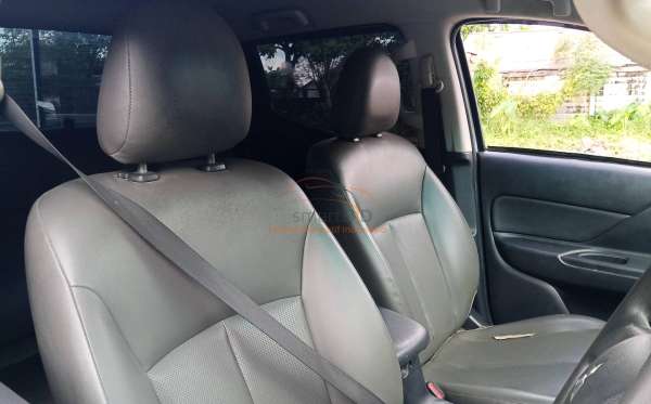MITSUBISHI DC HDX 4X4