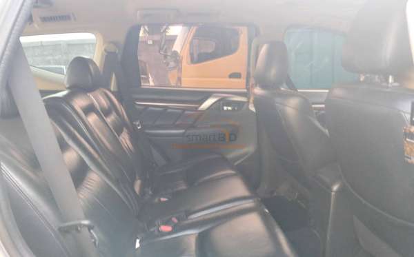 MITSUBISHI PAJERO SPORT DAKAR 2.4 (4x2) AT