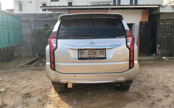 MITSUBISHI PAJERO SPORT DAKAR 2.4 (4x2) AT