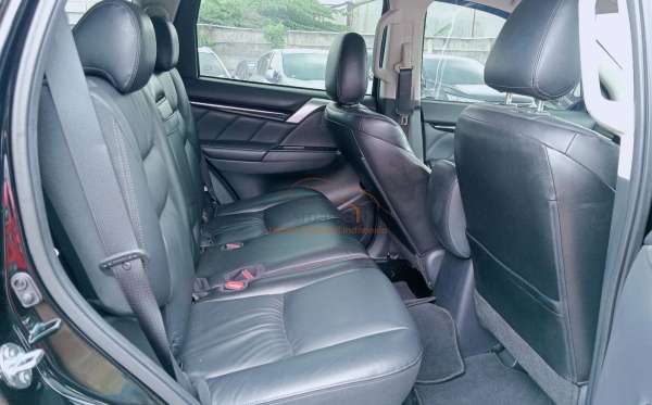 MITSUBISHI PAJERO SPORT 2.5L EXCEED (4X2)