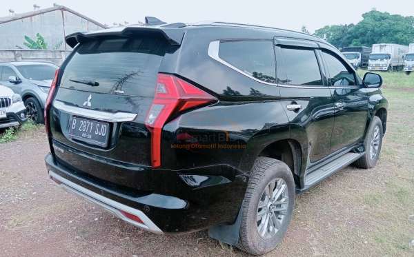 MITSUBISHI PAJERO SPORT 2.5L EXCEED (4X2)