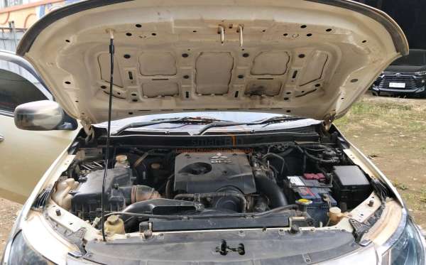 MITSUBISHI DC GLS 4X4