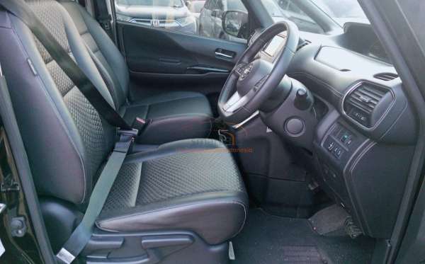 NISSAN SERENA HIGWAY STAR 2.0