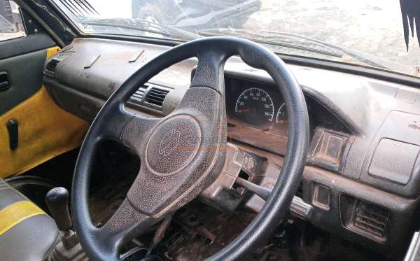 SUZUKI CARRY 130 FUTURA