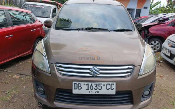 SUZUKI ERTIGA