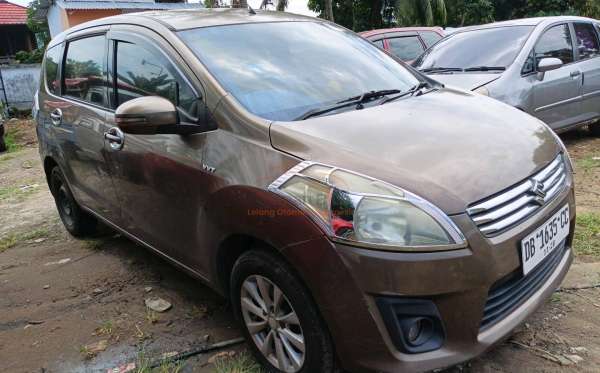 SUZUKI ERTIGA