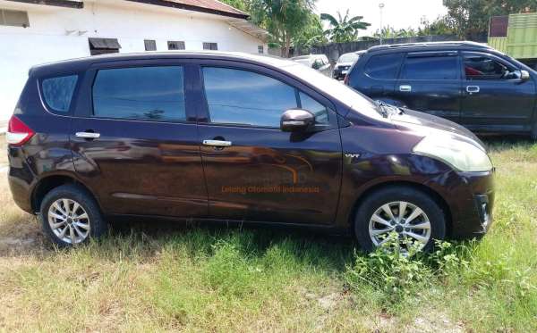 SUZUKI ERTIGA DX