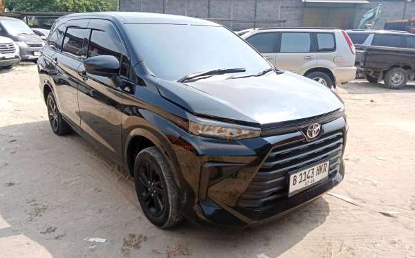 TOYOTA AVANZA E