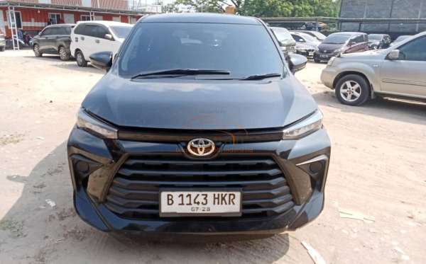 TOYOTA AVANZA E