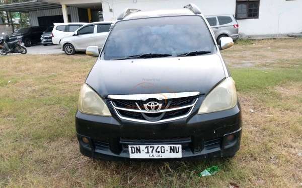 TOYOTA AVANZA 1.3 G