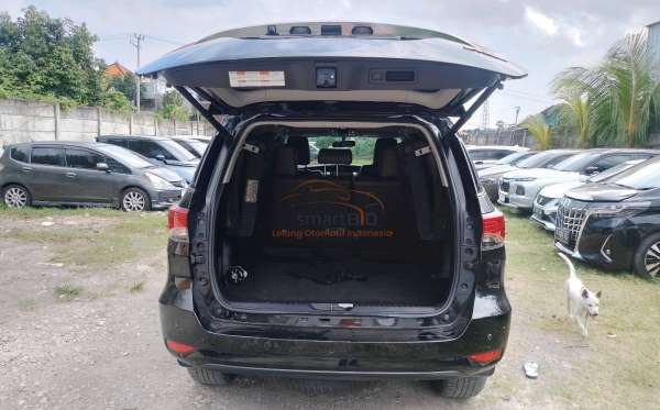 TOYOTA FORTUNER 2.4 VRZ