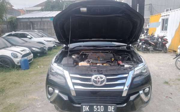 TOYOTA FORTUNER 2.4 VRZ