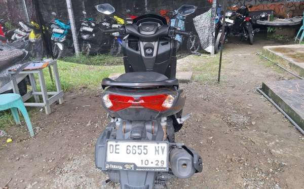 YAMAHA NMAX 155