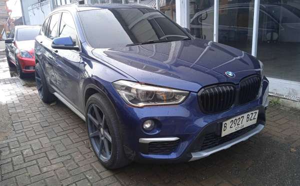 BMW X1 SDRIVE 18I