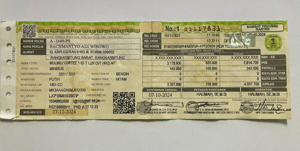 WULING CORTEZ 1.5 LUX