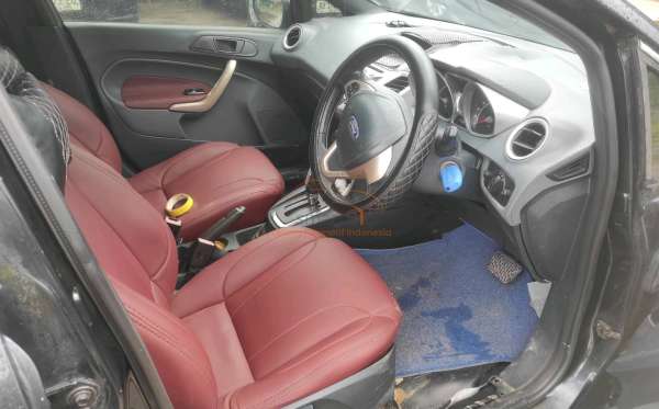 FORD FIESTA1.6L AT S