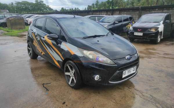FORD FIESTA1.6L AT S