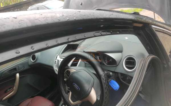 FORD FIESTA1.6L AT S