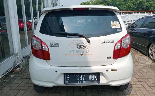 DAIHATSU AYLA 1.0 X