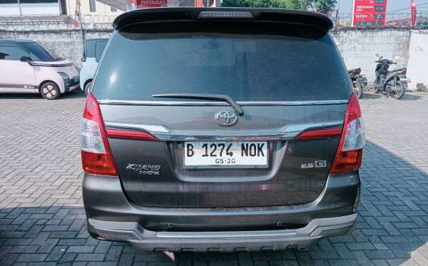 TOYOTA KIJANG INNOVA G