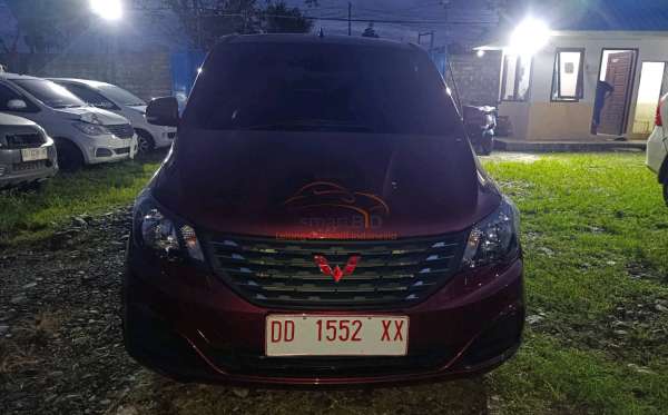WULING CONFERO