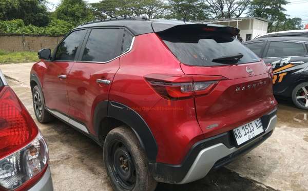 NISSAN MAGNITE TURBO