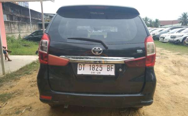 TOYOTA AVANZA G