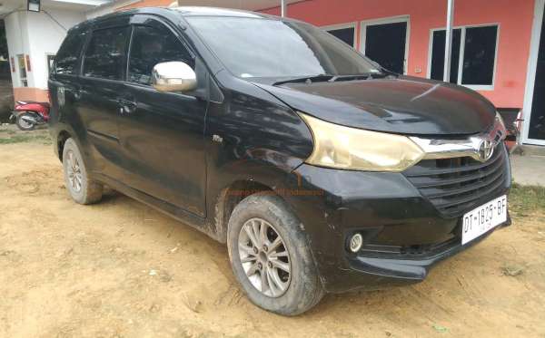 TOYOTA AVANZA G