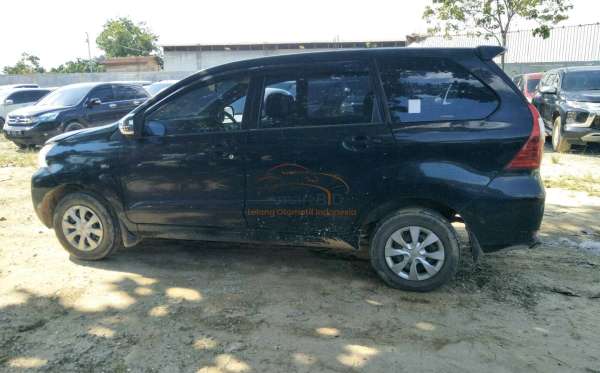 TOYOTA  AVANZA  1.3 G