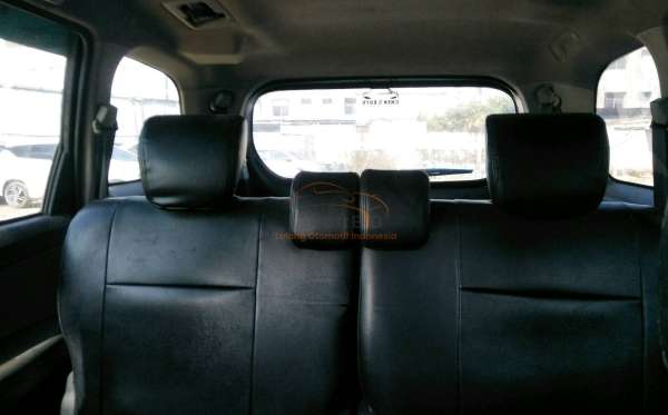 TOYOTA  AVANZA  1.3 G